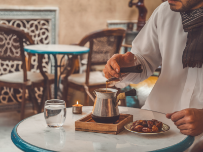 where to learn traditional coffee rituals in tunis and which cafés welcome strangers